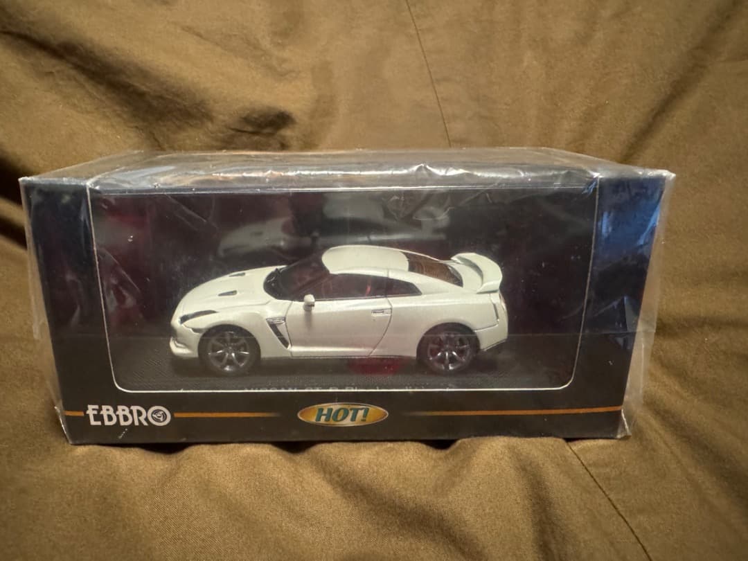 ＥＢＢＲＯ 1/43 日産 GT-R R35 ブラックエディション 2007