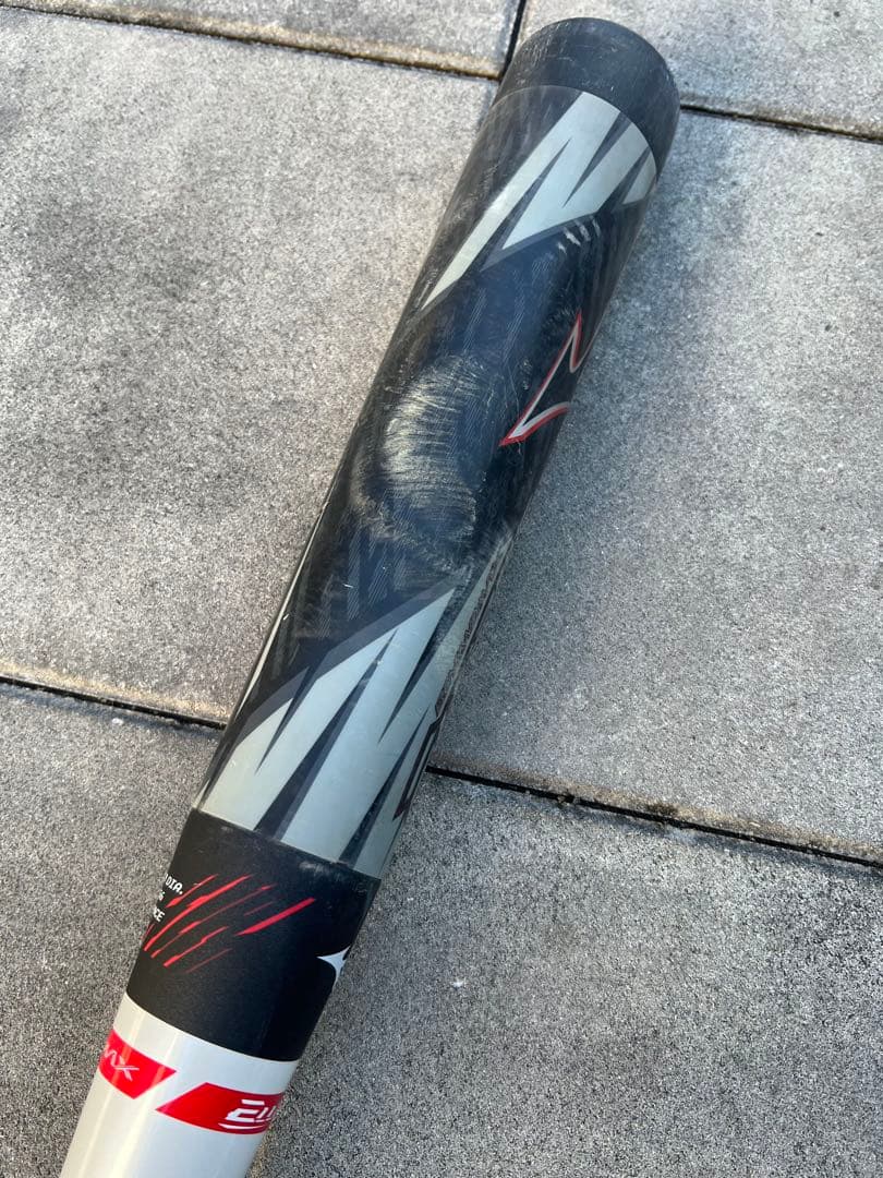 ケース付き BEYOND MAX ECLIPSE 軟式バット 84cm/690g