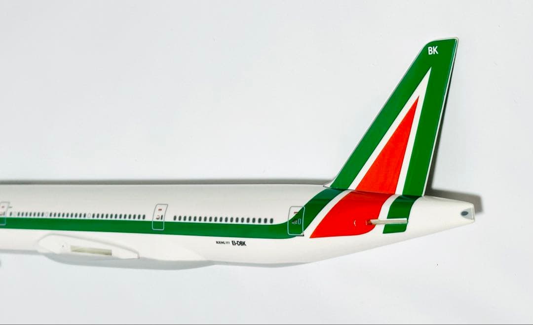 SKYMARKS 1/200 B777-200 Alitaliaアリタリア航空