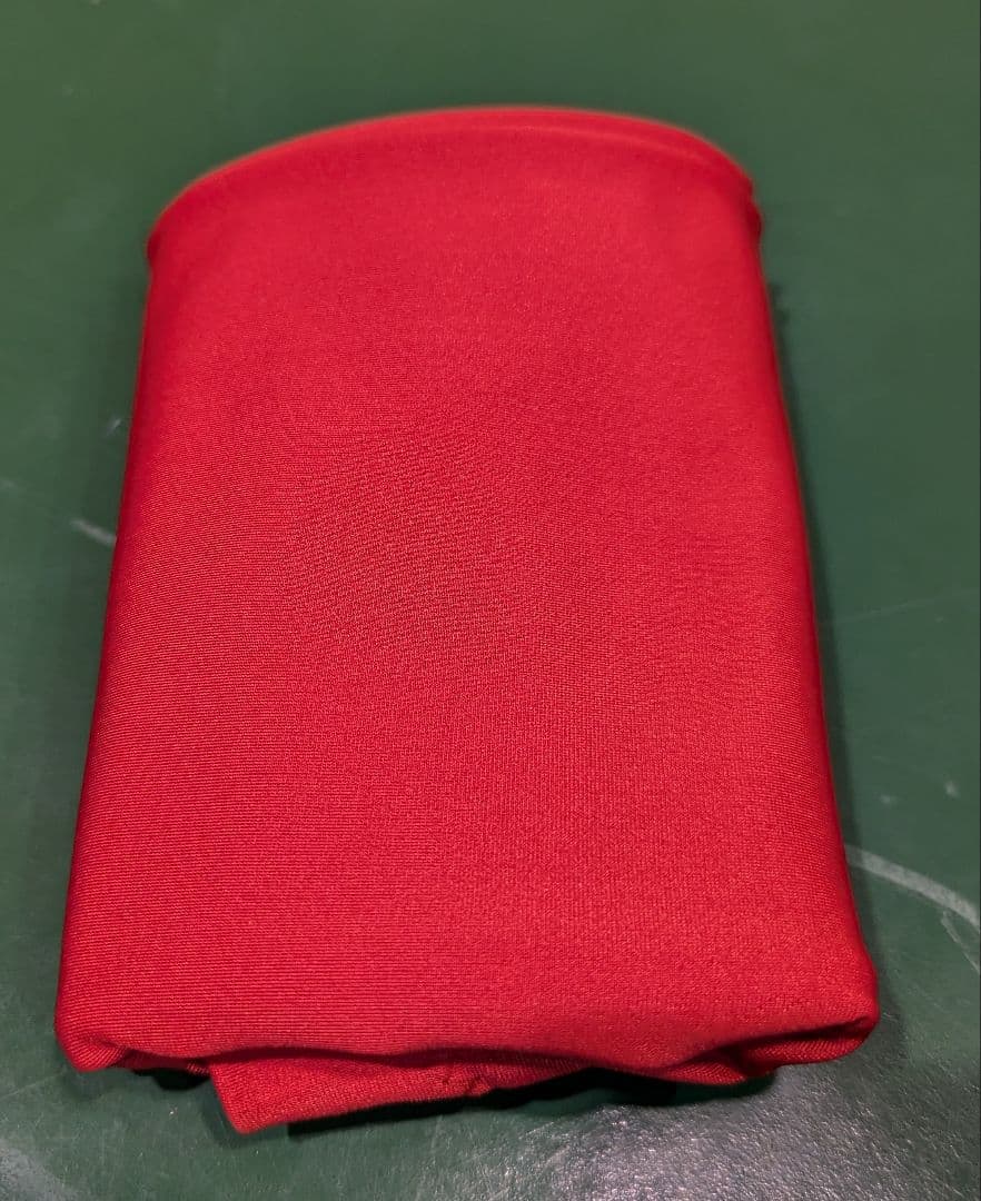 レッド BIGサイズ　 角度が変えられる壁打ち無音布(むおんふ