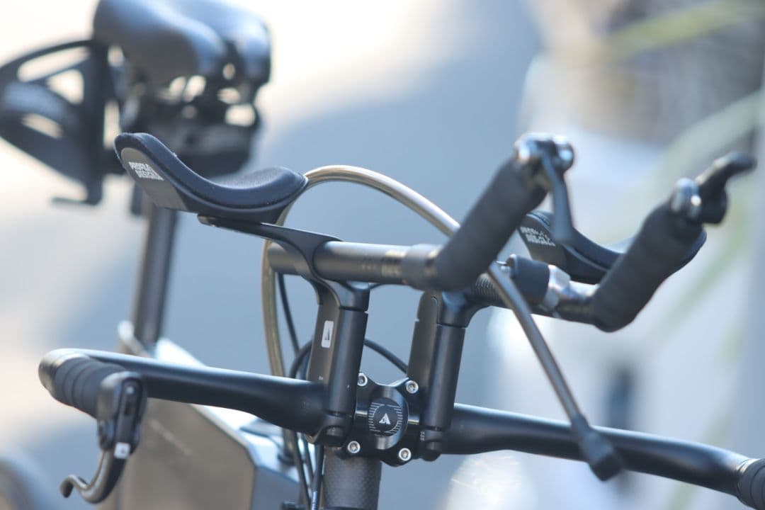 愛知 VENTUM エアロ ロード TT バイクトライアスロン カーボン 車体