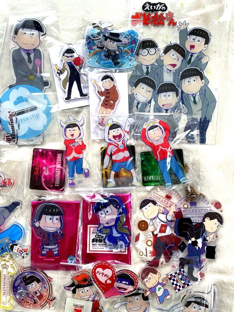 おそ松さん　大量　まとめ売り　アニメ　マンガ