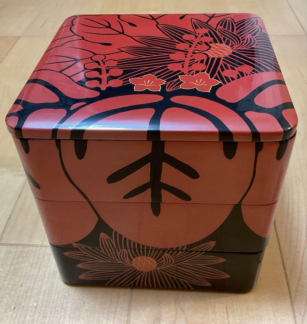 ☆お値下げ☆漆塗三段重☆