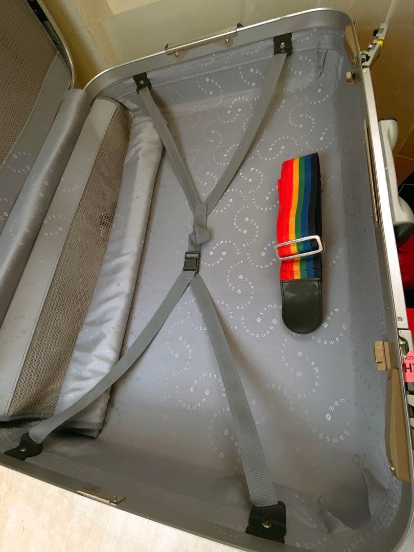 J*n様 Samsonite サムソナイトスーツケース 大型ハードタイプ チャコ