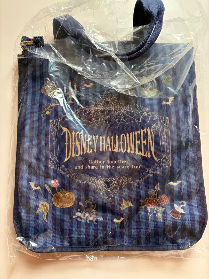 東京ディズニーランド　ハロウィン トートバッグ 2024 新品未使用タグ付き