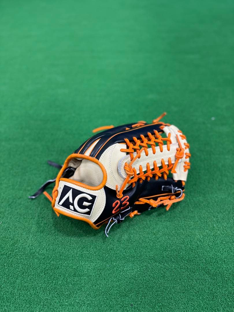 今が大チャンス❗️ AG硬式特殊重心グローブ　オーダー外野用VREAXシール加工済