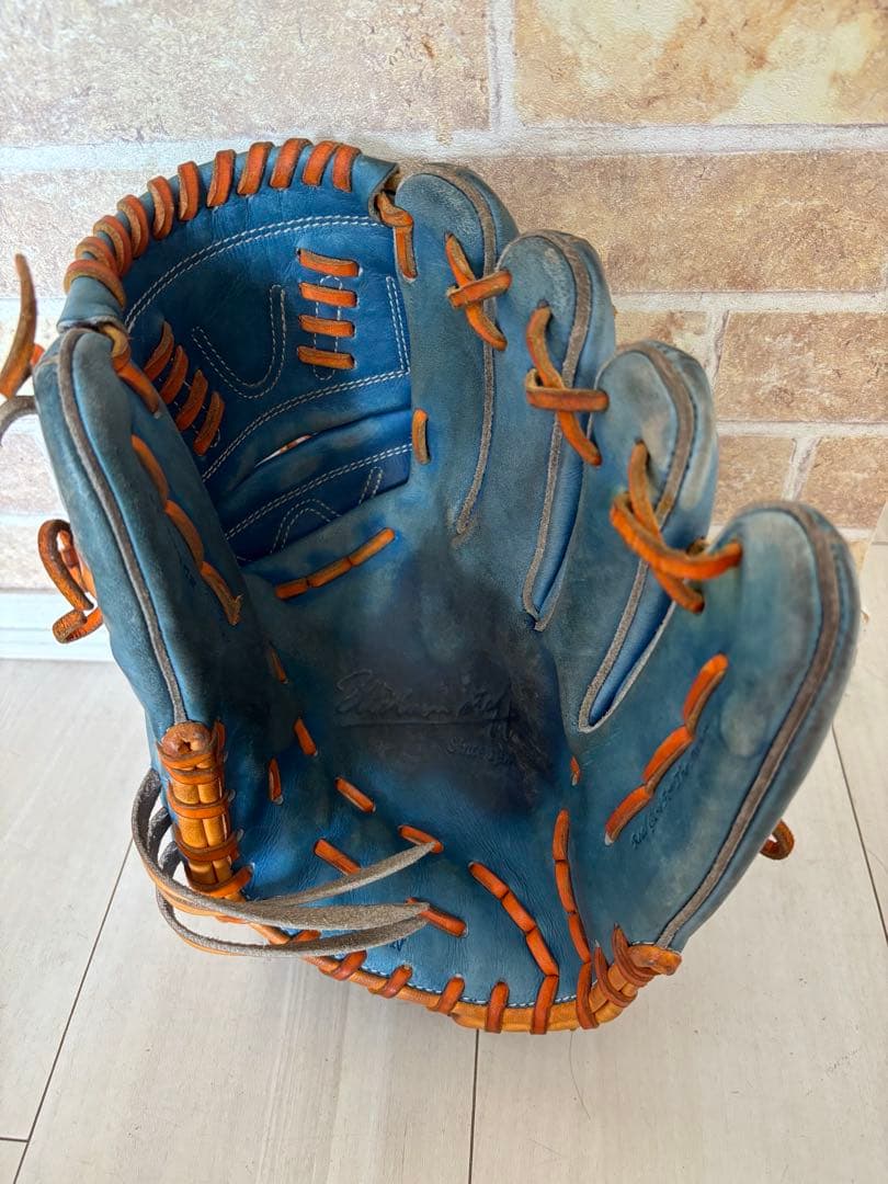 硬式グローブ 青 本革