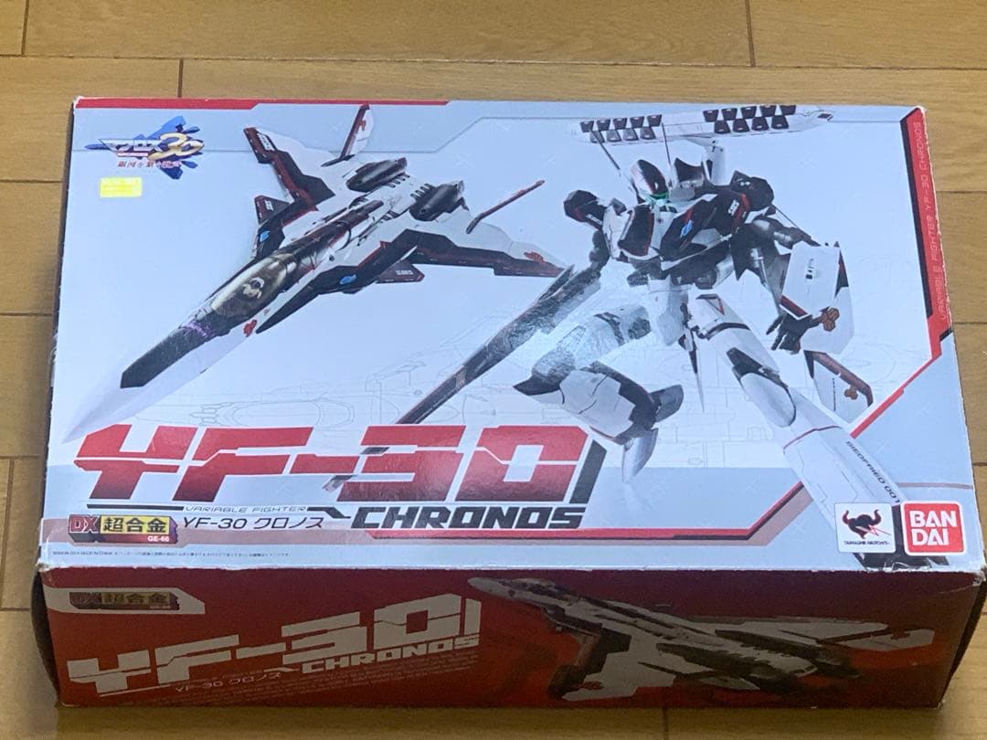 【中古品】バンダイ DX超合金 YF-30 クロノス