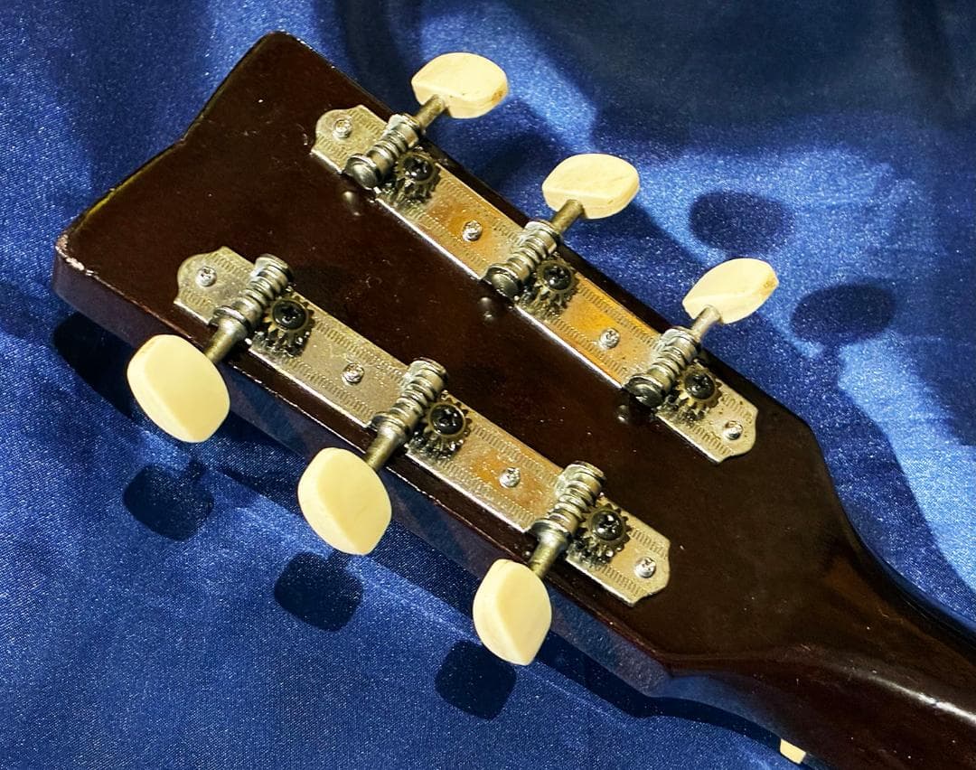 S*P様 ★　弾き込まれた綺麗な音色　YAMAHA ビンテージFG110赤ラベル