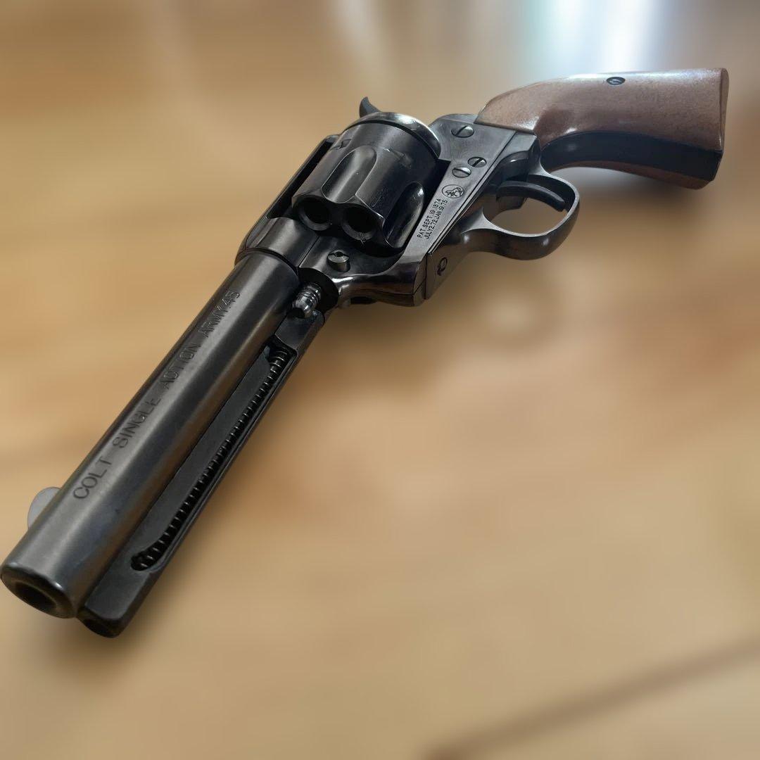 COLT SINGLE ACTION ARMY .45 プラスチック製