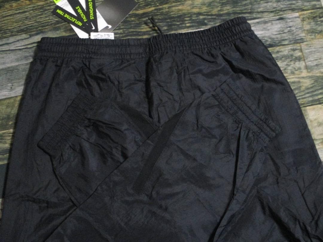 M ナイキ ディビジョン ナイロンパンツ @1.5万 ランニング 黒 ブラック