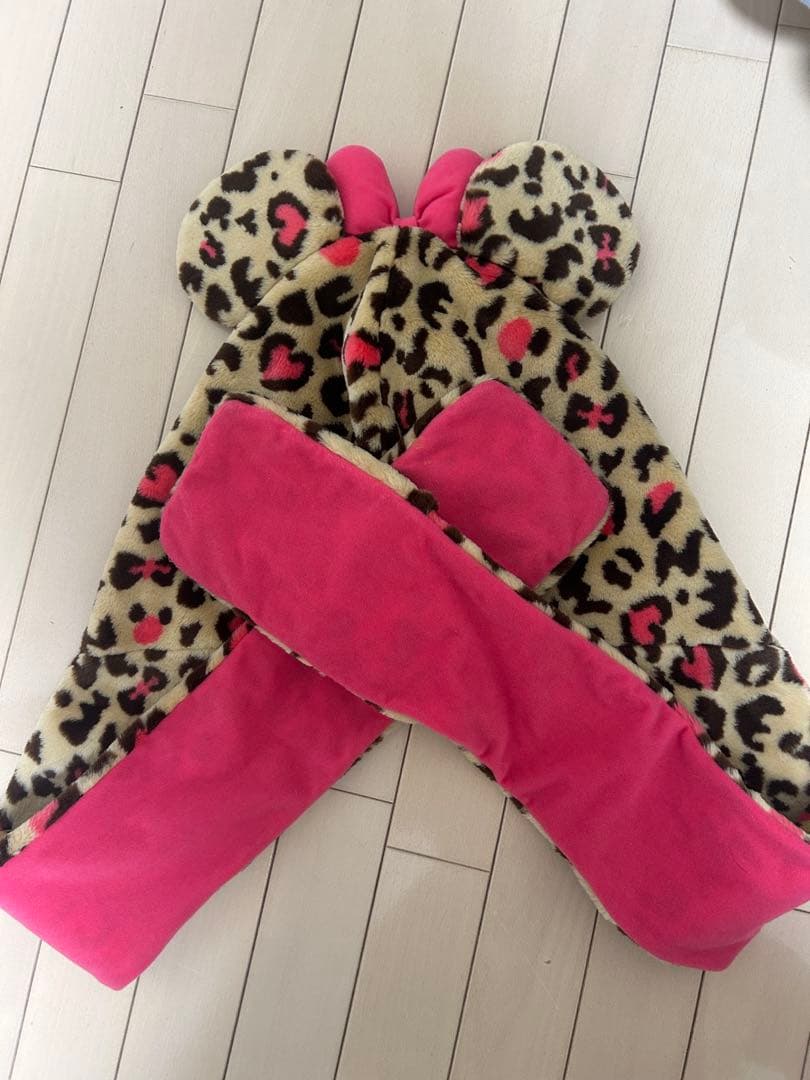 ミニーマウス ヒョウ柄ファンキャップ マフラー