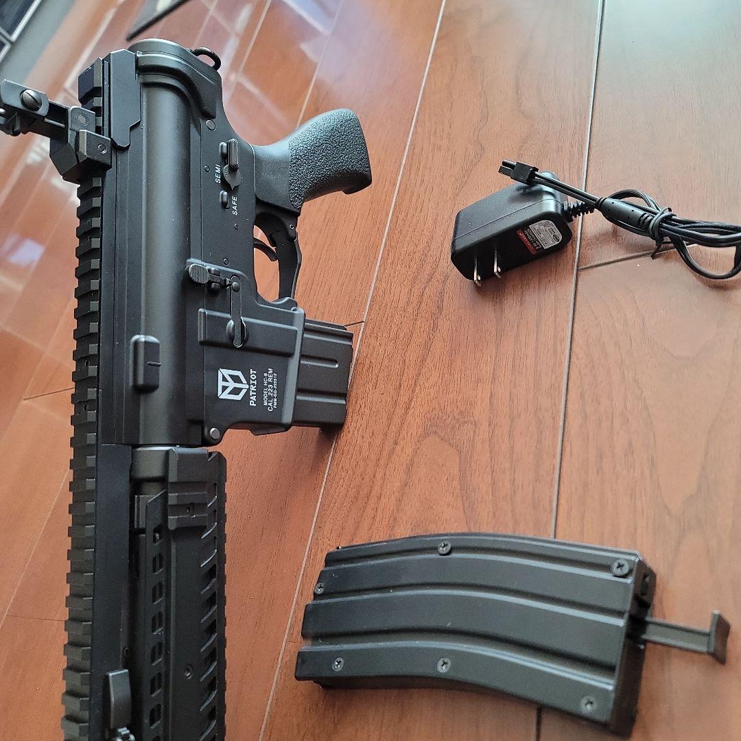 美品　PATRIOT HC-9 次世代電動ガン　バッテリー&玉補給器付
