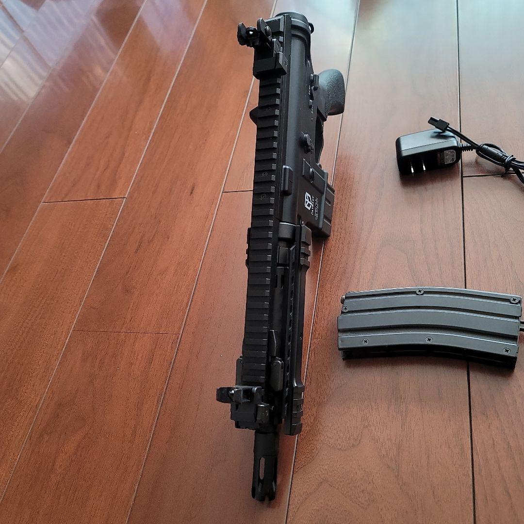 美品　PATRIOT HC-9 次世代電動ガン　バッテリー&玉補給器付