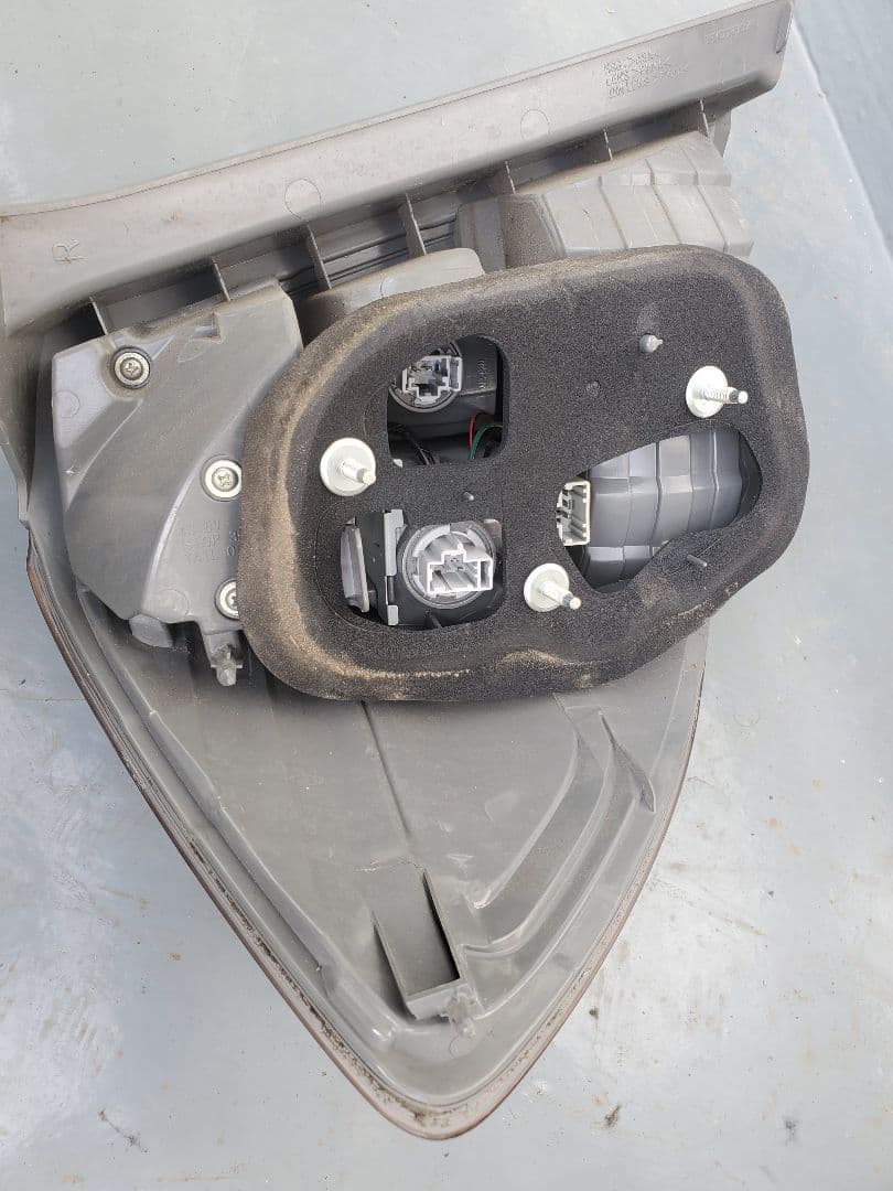 HONDA フィット2後期 テールライト クリア GE6 GE7 GE8