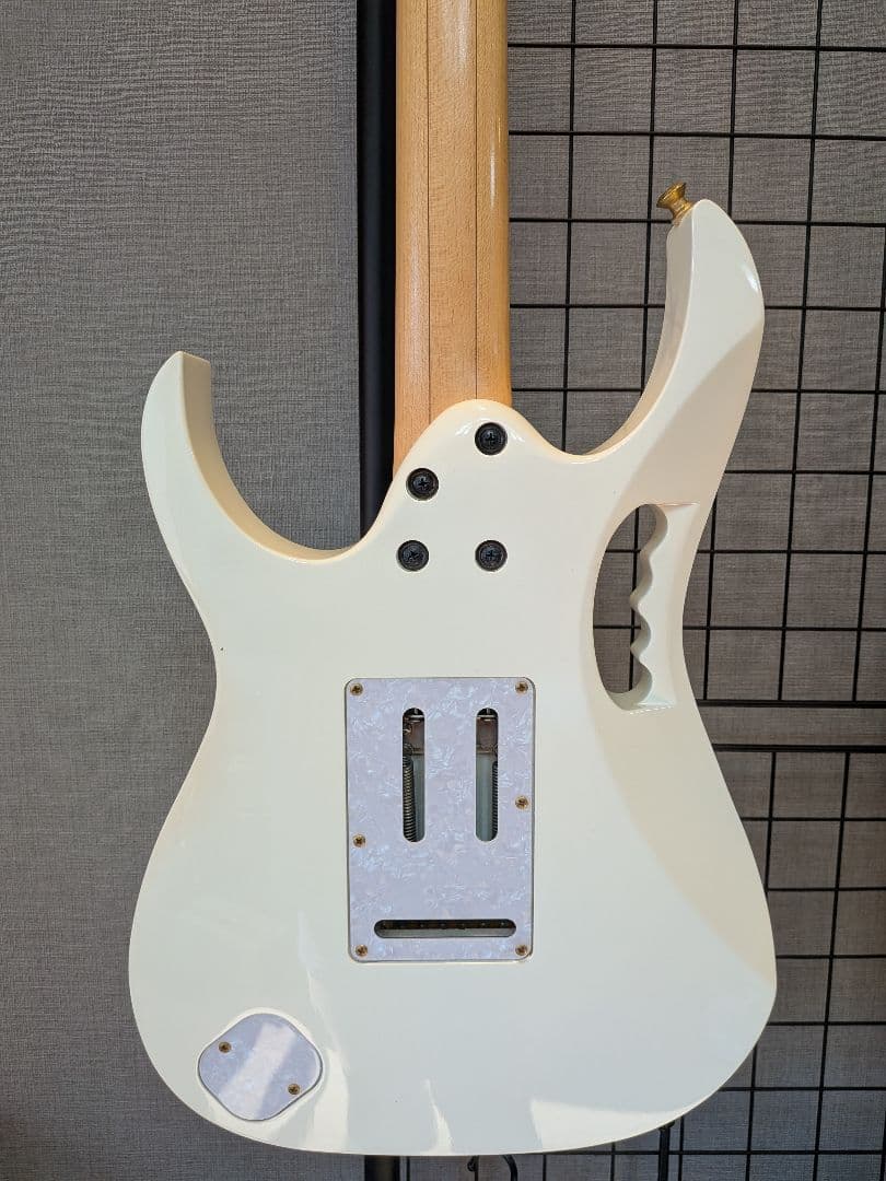 ギター Ibanez JEM7 Steve Vai