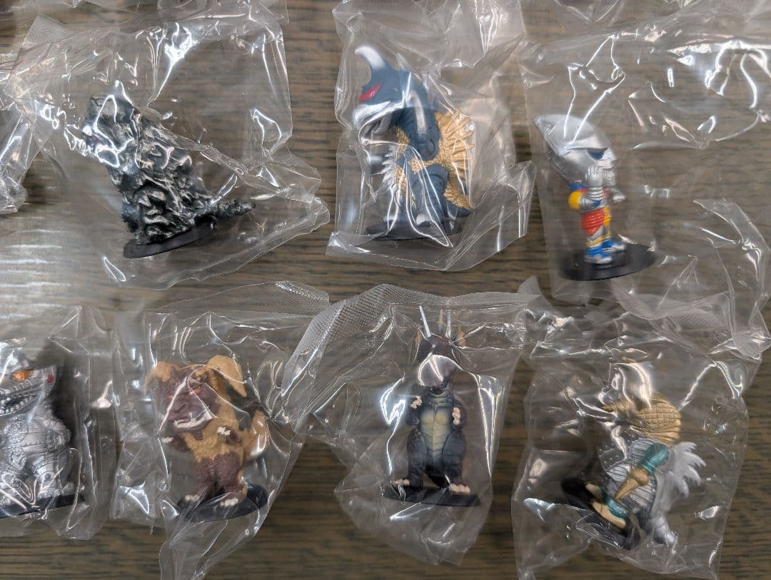 【楽一番です】未開封品※【東宝怪獣総進撃】ノーマルコンプ【キングギドラ】含