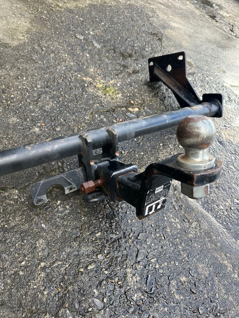 ハイエースナロー、ヒッチメンバー