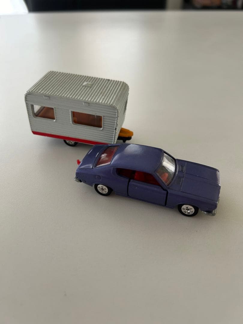 111. トミカ　62-1 ブルーバード　USSS-E 65-1 フランスヘッド