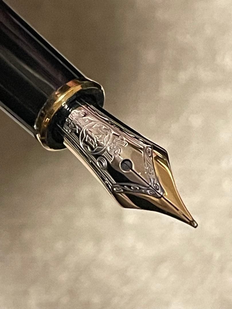 ぽ*こ様 ◾️モンブラン144万年筆◾️マイスターシュテュック クラシック◾️コ