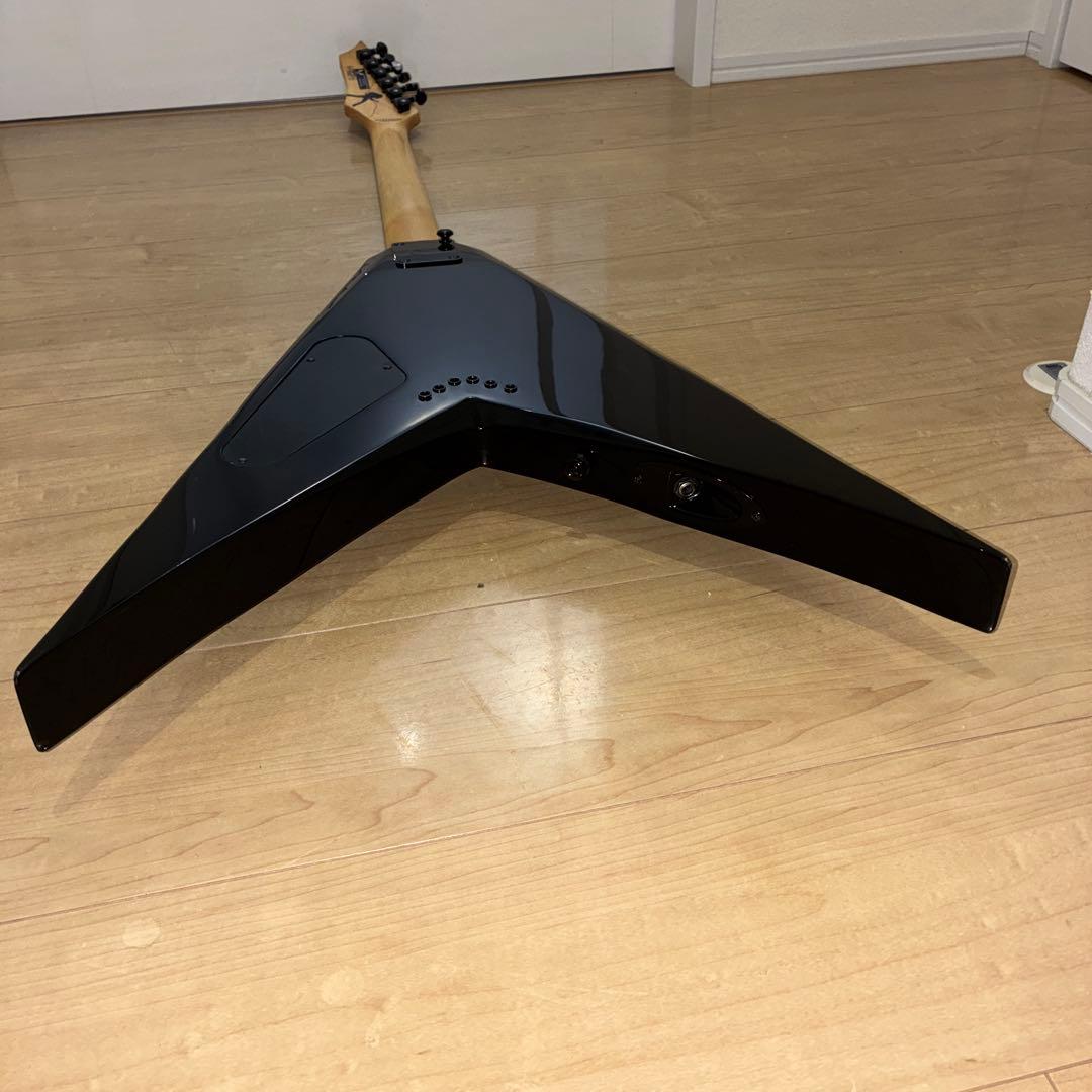 希少DEAN GUITARS Dave Mustaine VMNT