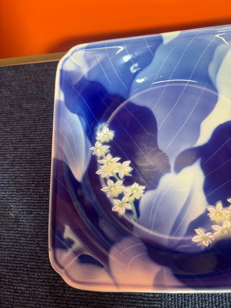 1772 深川製磁　四角　鉢　18cm