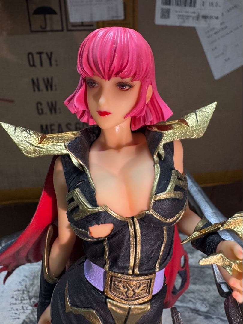 ハマーン・カーン　ガンダム　ガレージキット　フィギュア　スタチュー　リペイント