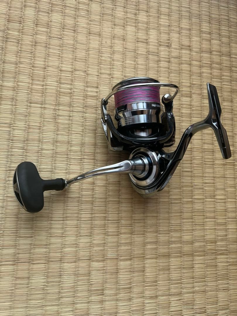 18 イグジスト　LT 4000CXH