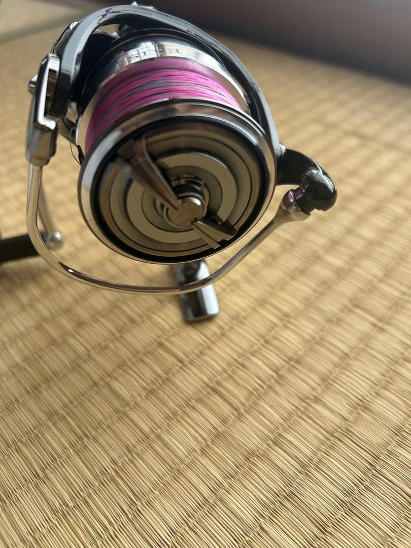 18 イグジスト　LT 4000CXH