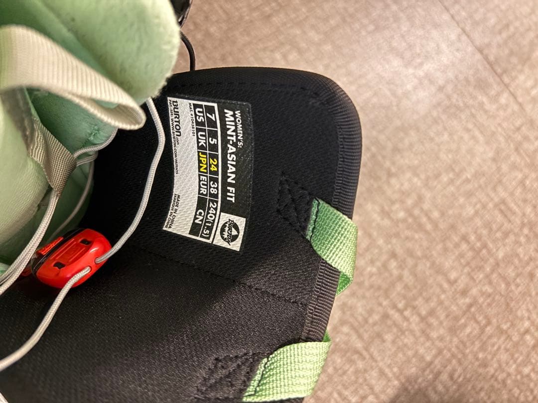 Burton スノーボード 144cm ブーツ　ビンディング3点セット