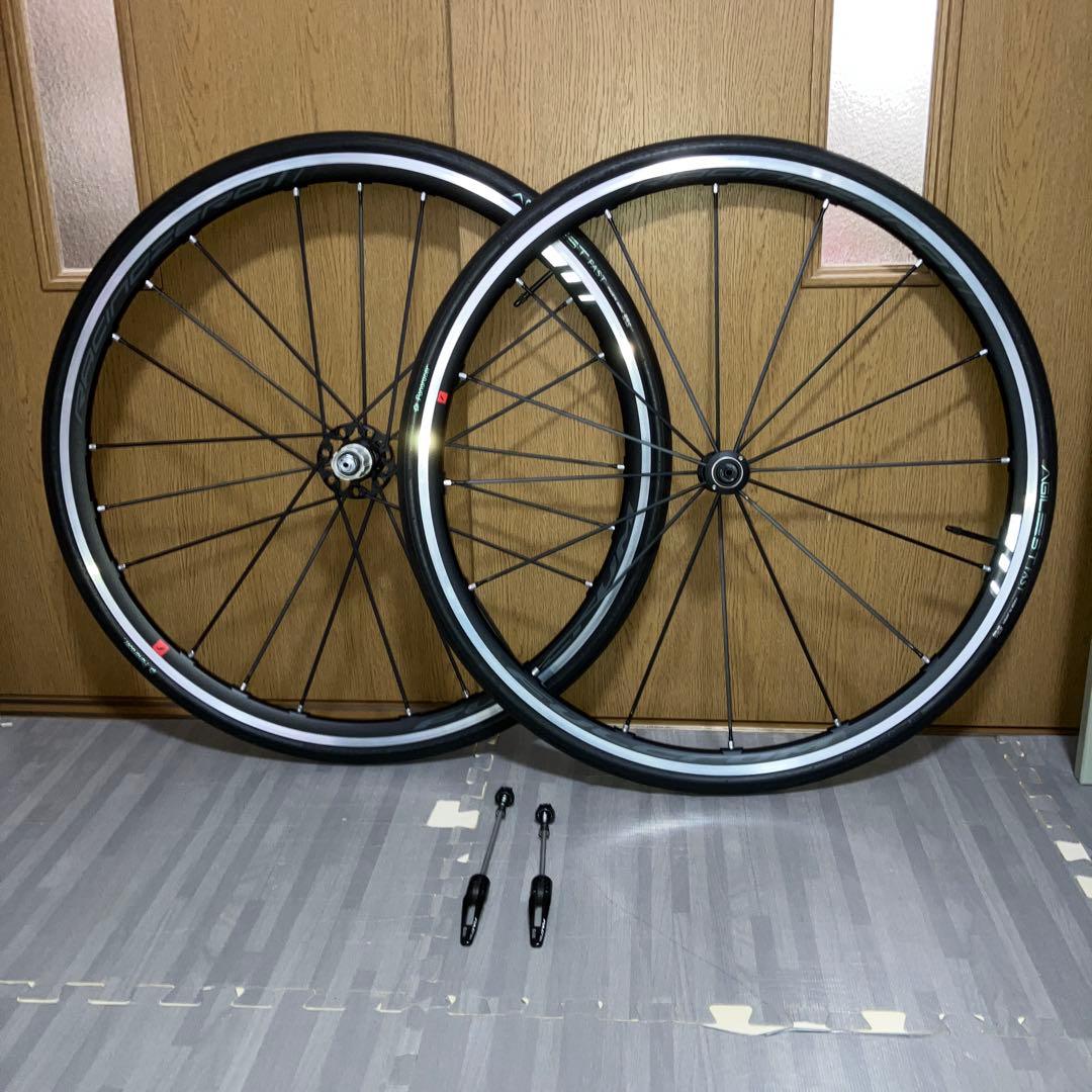 【売切最終価格】フルクラム レーシングゼロ 17c リムブレーキ仕様　タイヤ装着