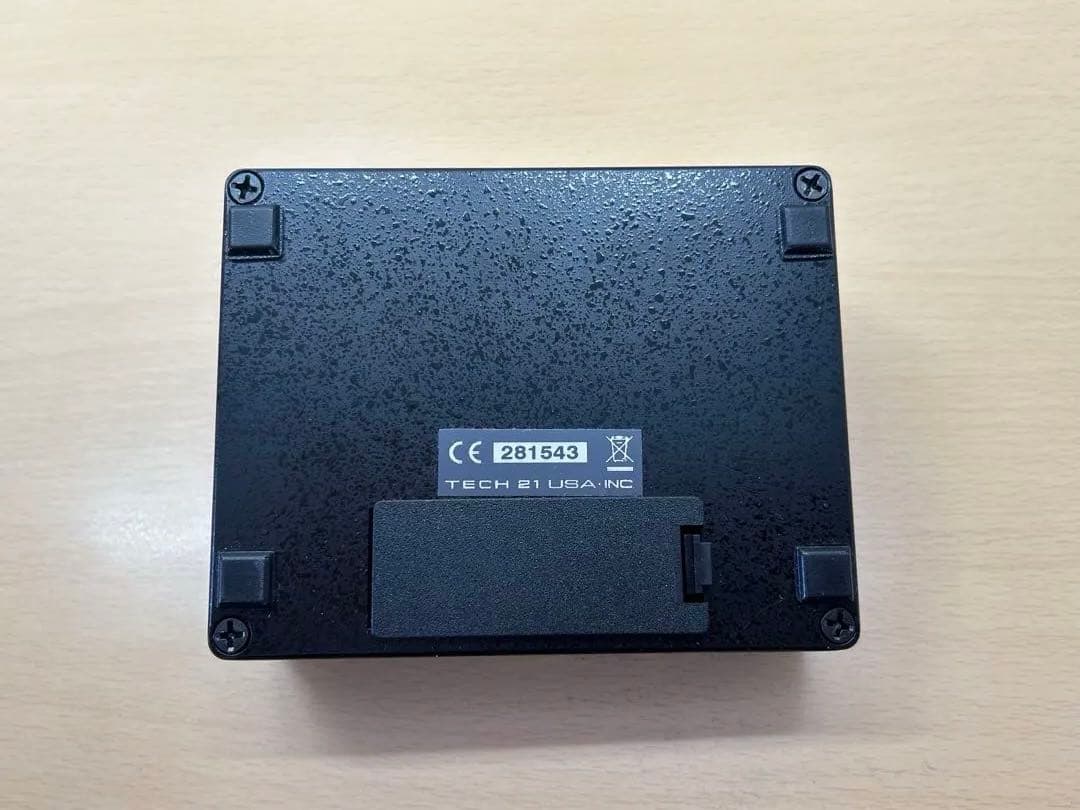 ベース TECH 21 SANSAMP PARA D DI Ver.2