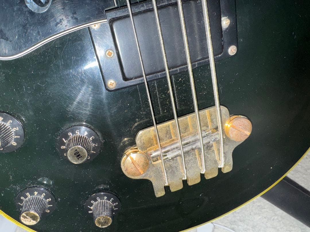 レフティ Pearl エレキベース ハードケース付き