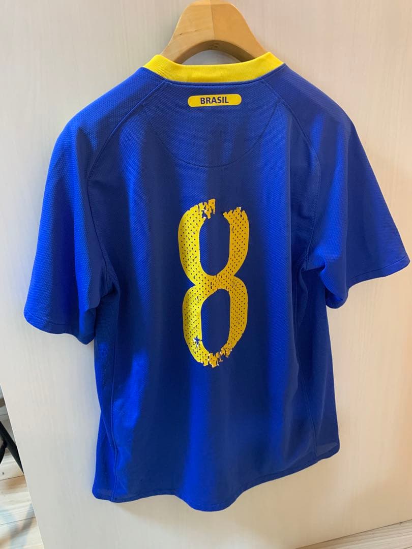 Nike ブラジル代表 サッカー　2010 アウェイ