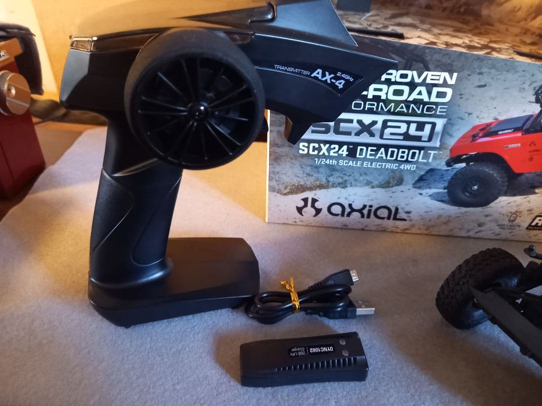 アキシャル SCX24 DEADBOLT