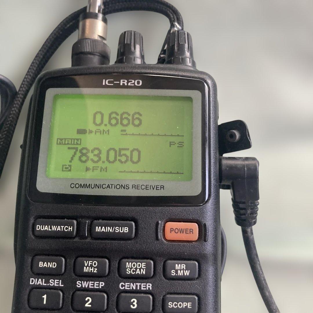 ICOM IC-R20 広帯域受信機　本体のみ