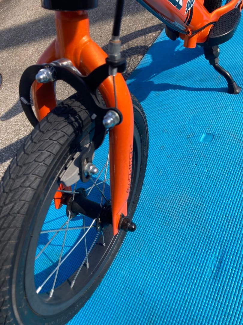 ストライダー14x オレンジ　スポーツ