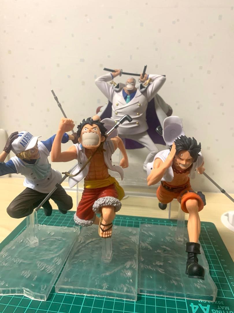 【お買い得‼️】ワンピース　フィギュアまとめ売り 14点