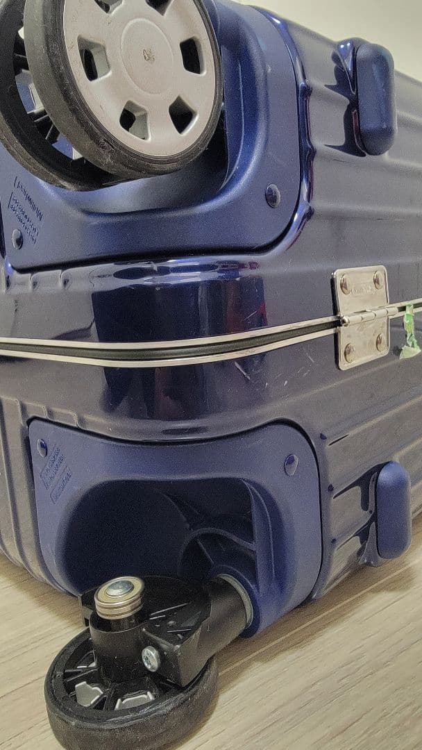 RIMOWA Limbo 881.73.21.4 85L ナイトブルー