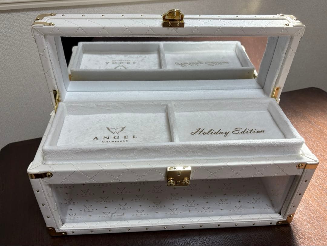 エンジェル　シャンパン　ホリデーエディション　空箱