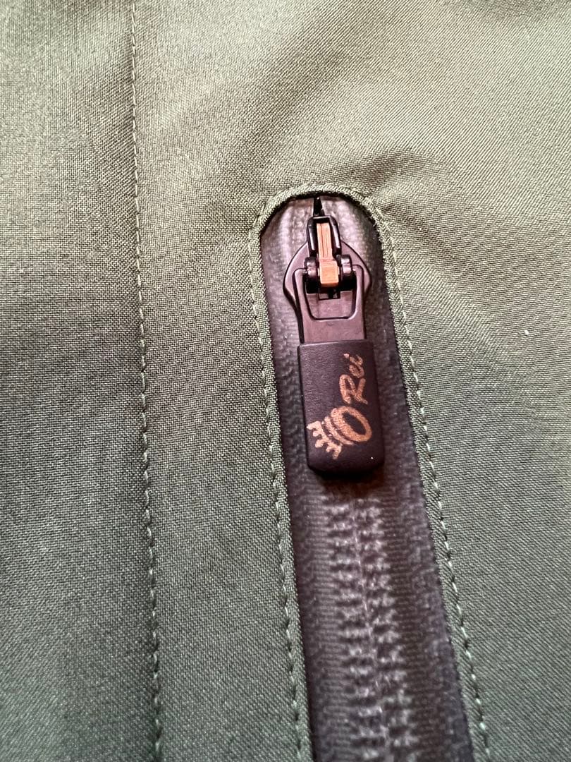 アスレタ ハードシェル　XO グリーン　原宿限定カラー　ナイロン　ジャケット