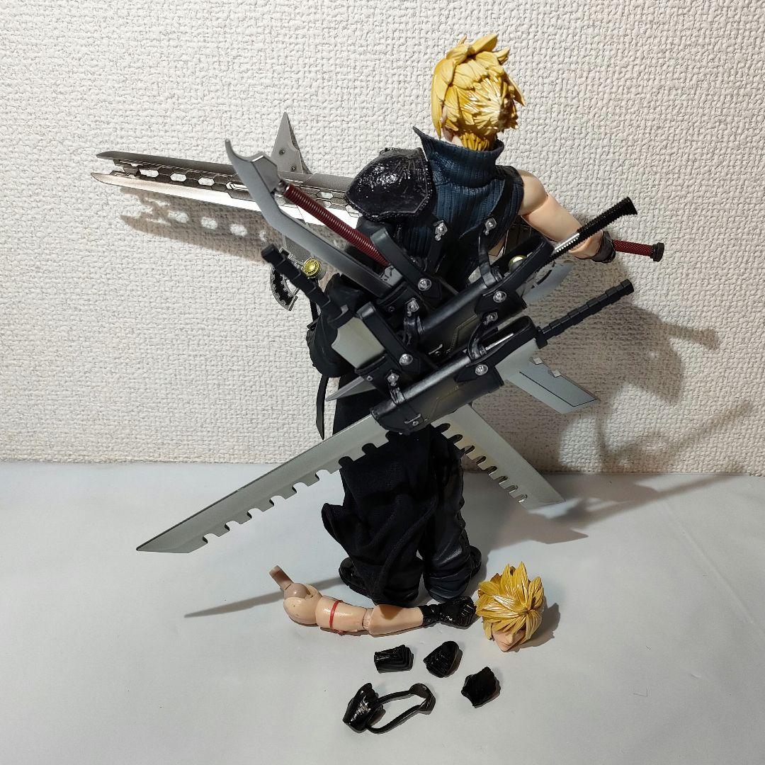 ☆　プレイアーツ改　ファイナルファンタジーフィギュア　クラウド　☆