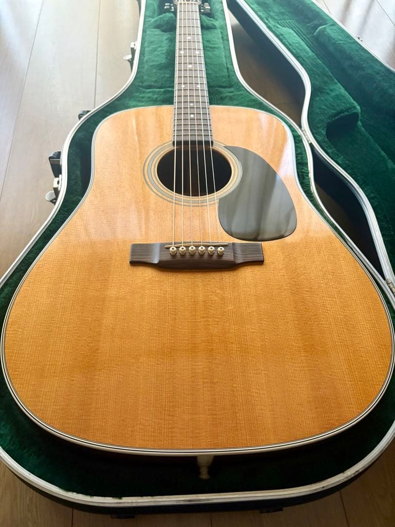 Martin D-28 1999年製　美品　ハードケース付き