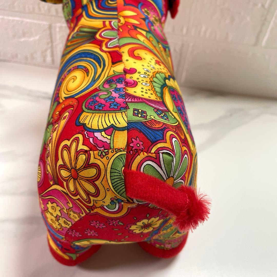 牛ぬいぐるみ　赤花柄　レア　布製　カラフル　ぬいぐるみ　アニマル　匿名配送