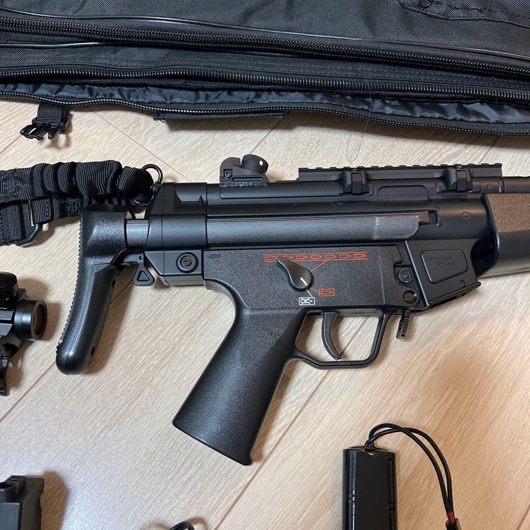 美品　東京マルイ 電動ガン MP5A5 ハイサイクルカスタム　バッテリー付