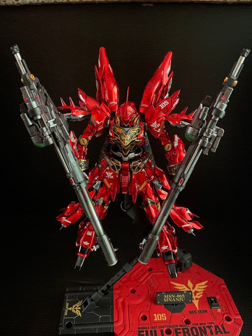 ま*お様 ガンプラRGシナンジュクリアカラーメカニカルコアメッキ調LED発光全塗