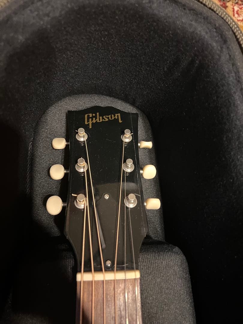 Gibson J-45 ADJ カスタムショップ