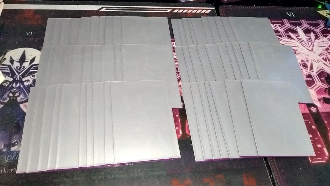 遊戯王 ユーリ スターヴヴェノムフュージョンドラゴン スリーブ58枚