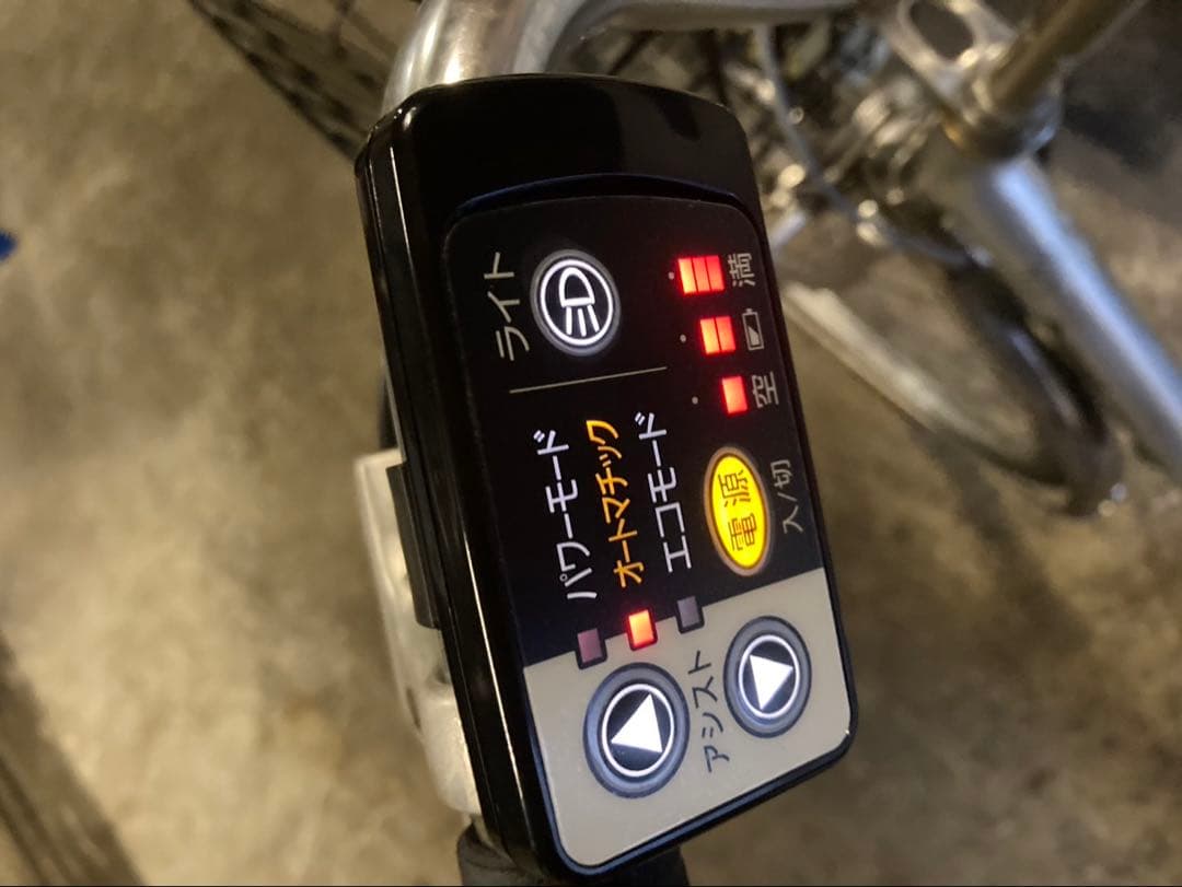 1804業界最長12ヶ月保証付！送料無料エリア多数！安全整備済み！電動自転車