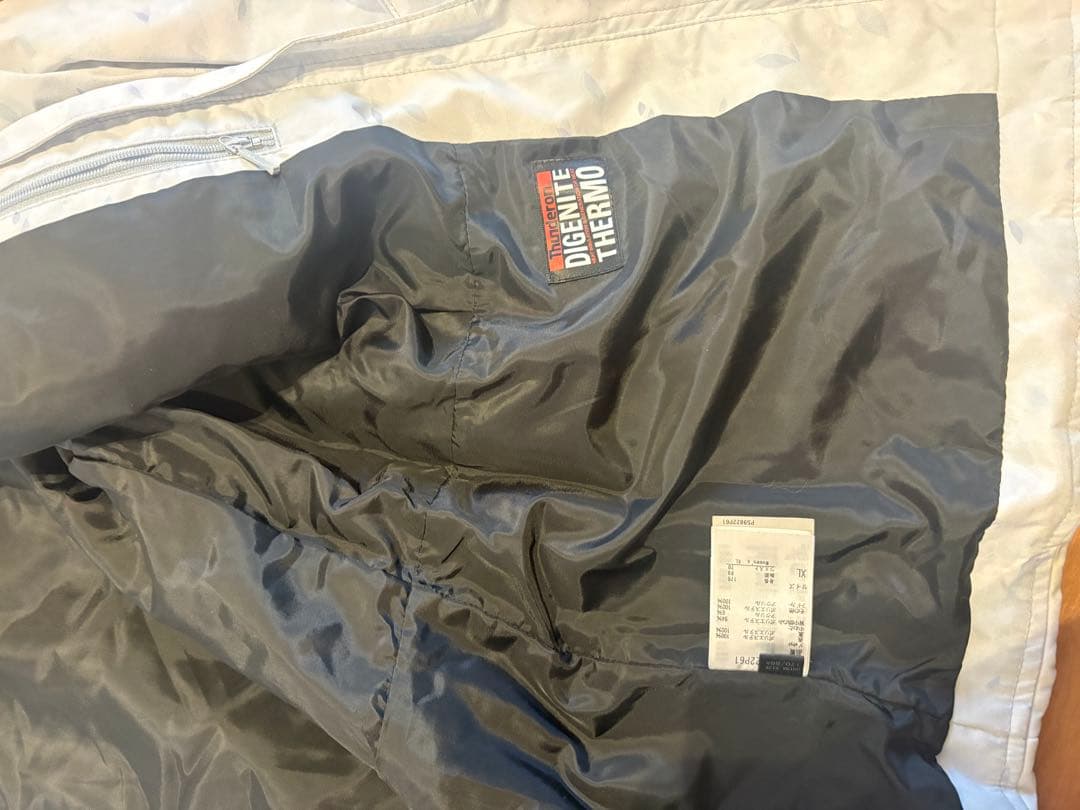 スキーウェア4点セット ゴーグル　ネックウォーマー